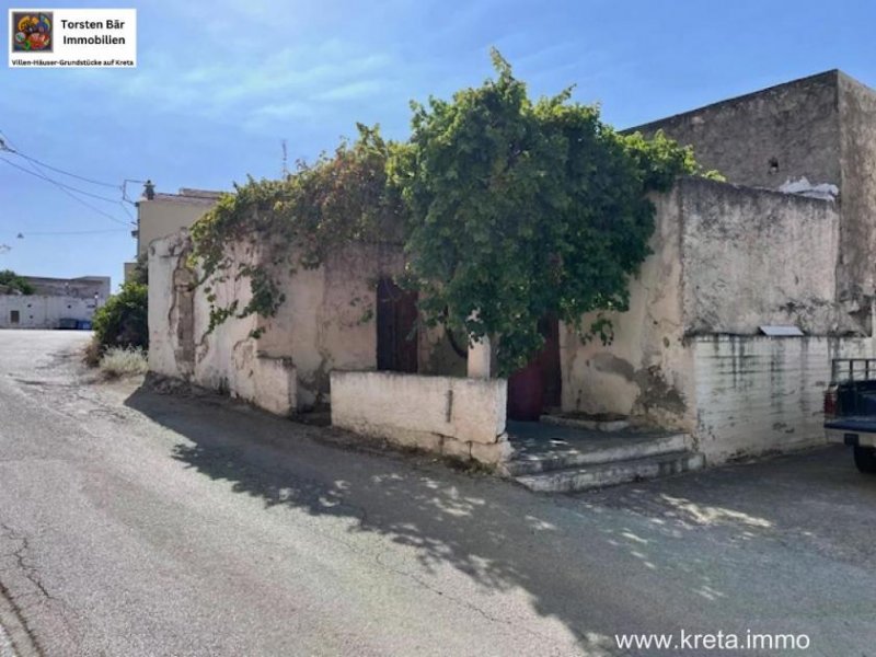 Vori Traumhaftes renovierungsbedürftiges Dorfhaus in Vori, Kreta Haus kaufen